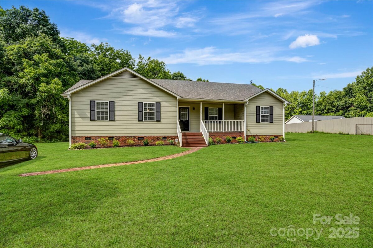 3125 Leonard Drive, Gastonia, NC 28056, MLS # 4263775