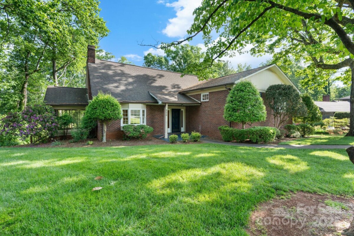 220 West Park Drive, Morganton, NC 28655, MLS # 4263944