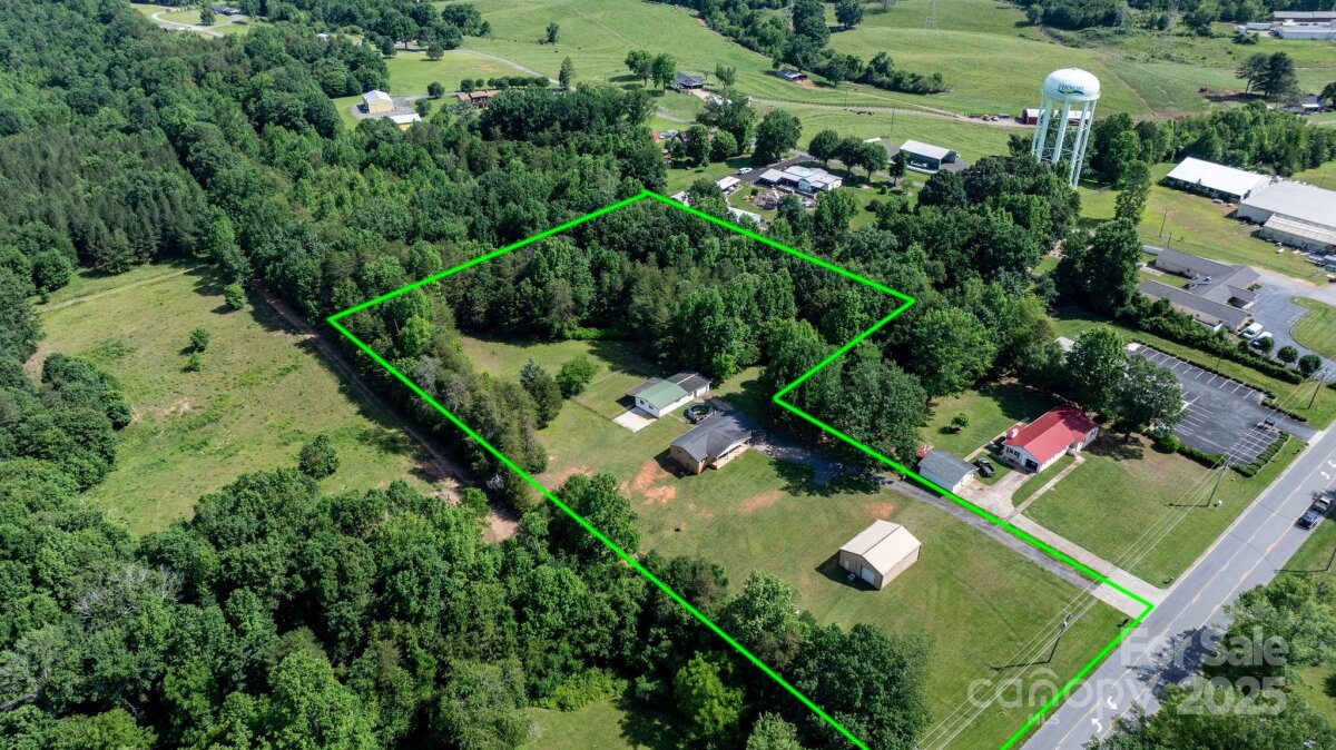 3423 S Hwy 127 Highway, Hickory, NC 28602, MLS # 4264045
