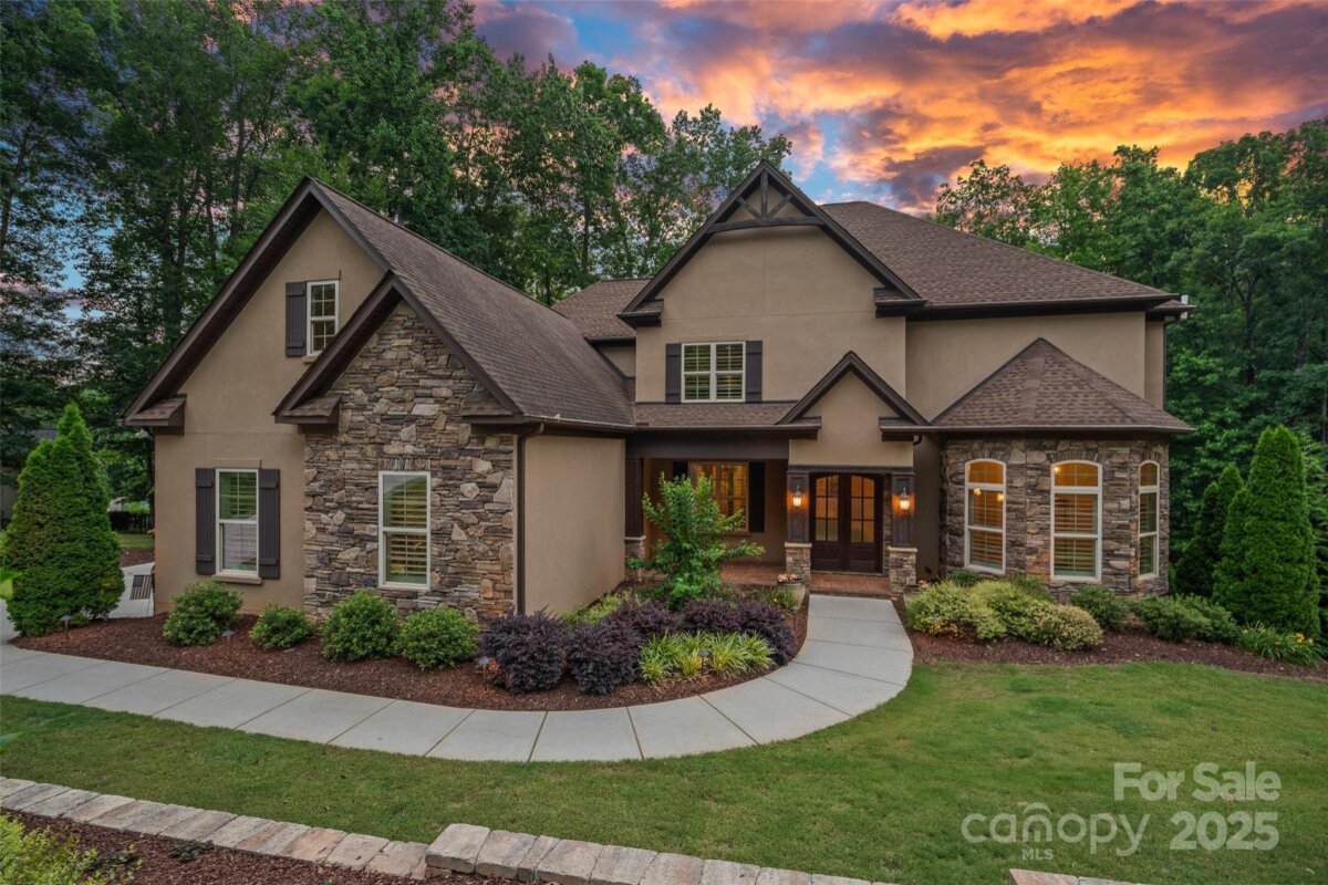 117 Walking Horse Trail, Davidson, NC 28036, MLS # 4264106