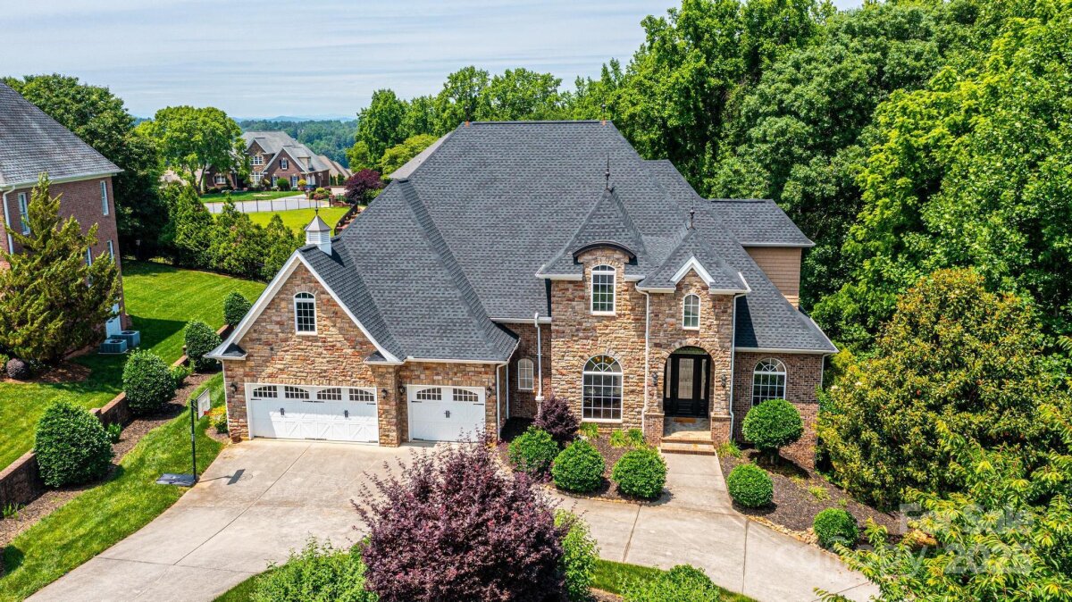 4431 1st Street Drive, Hickory, NC 28601, MLS # 4264278