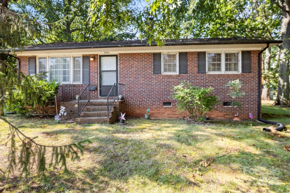 2096 Lithia Springs Road, Lincolnton, NC 28092, MLS # 4264418