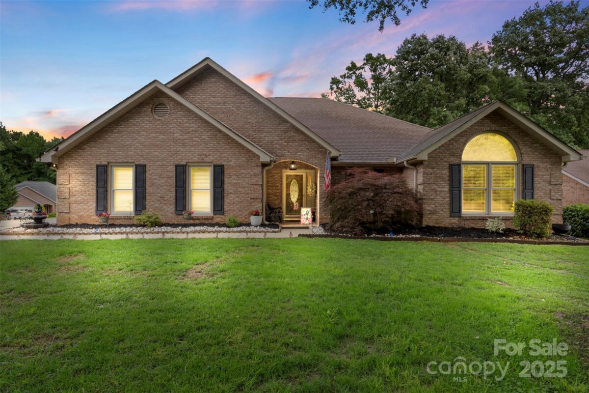 800 Isle Of Palms Court, Fort Mill, SC 29708, MLS # 4264673