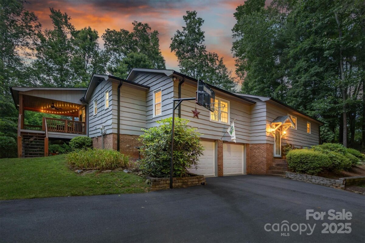 3452 Tranquil Hills Drive, Lenoir, NC 28645, MLS # 4264787