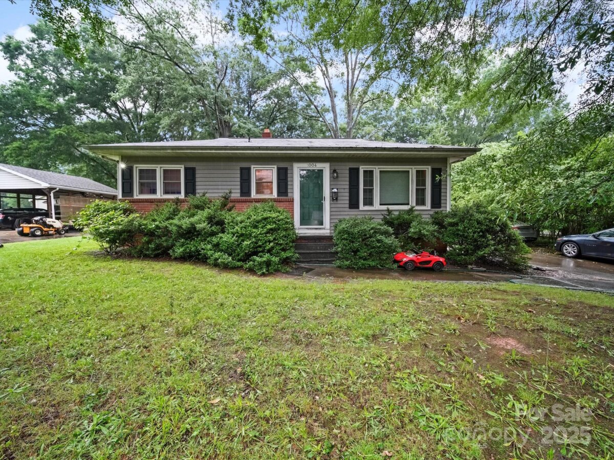 1004 E 8th Avenue, Gastonia, NC 28054, MLS # 4265224