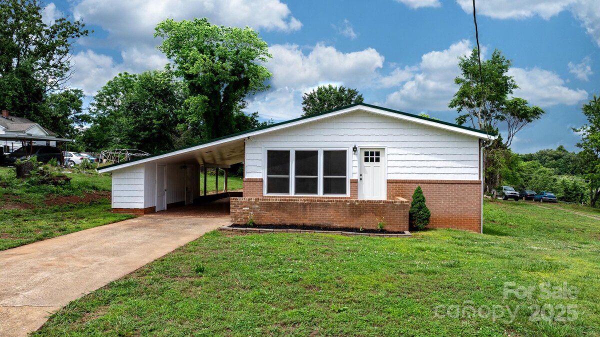 303 Ramsey Street, Morganton, NC 28655, MLS # 4265263