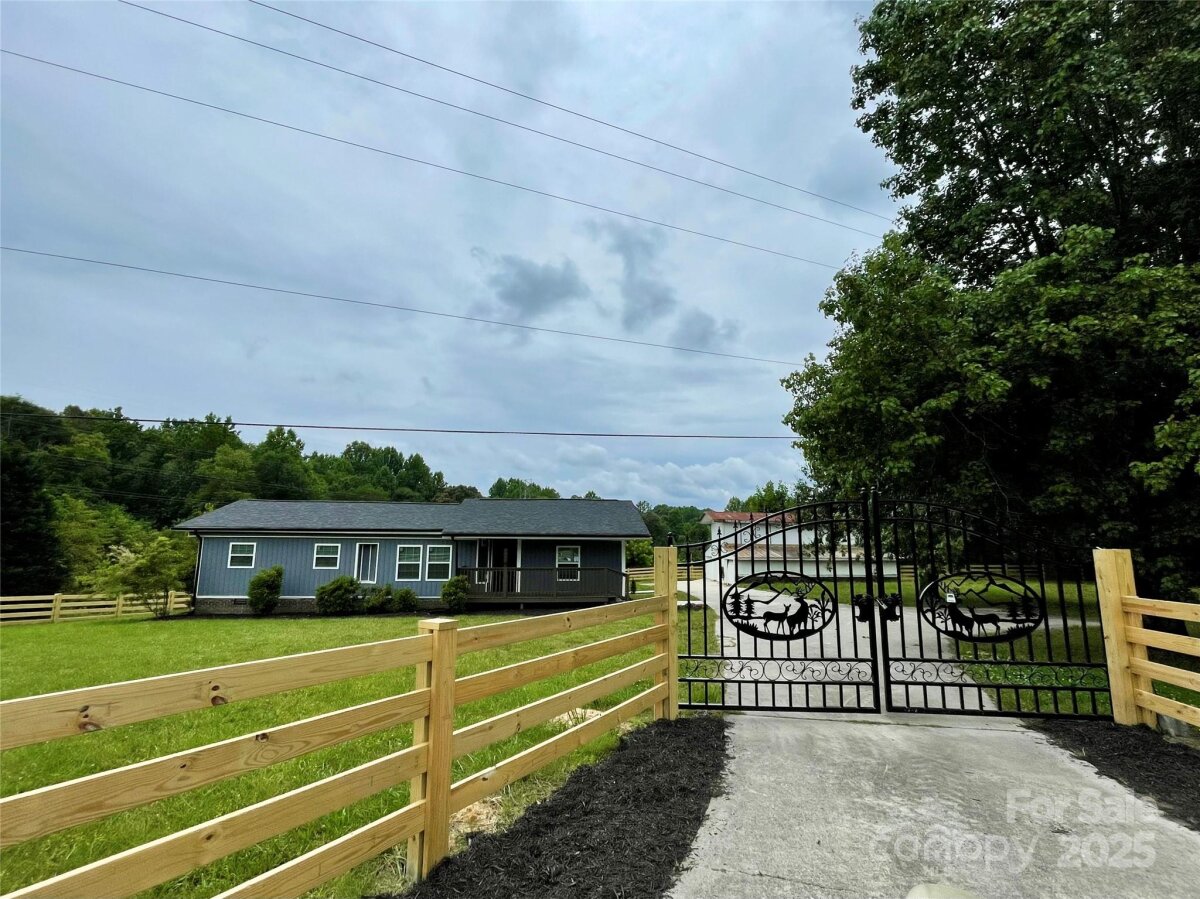 117 Autumn Woods Drive, Kings Mountain, NC 28086, MLS # 4265302