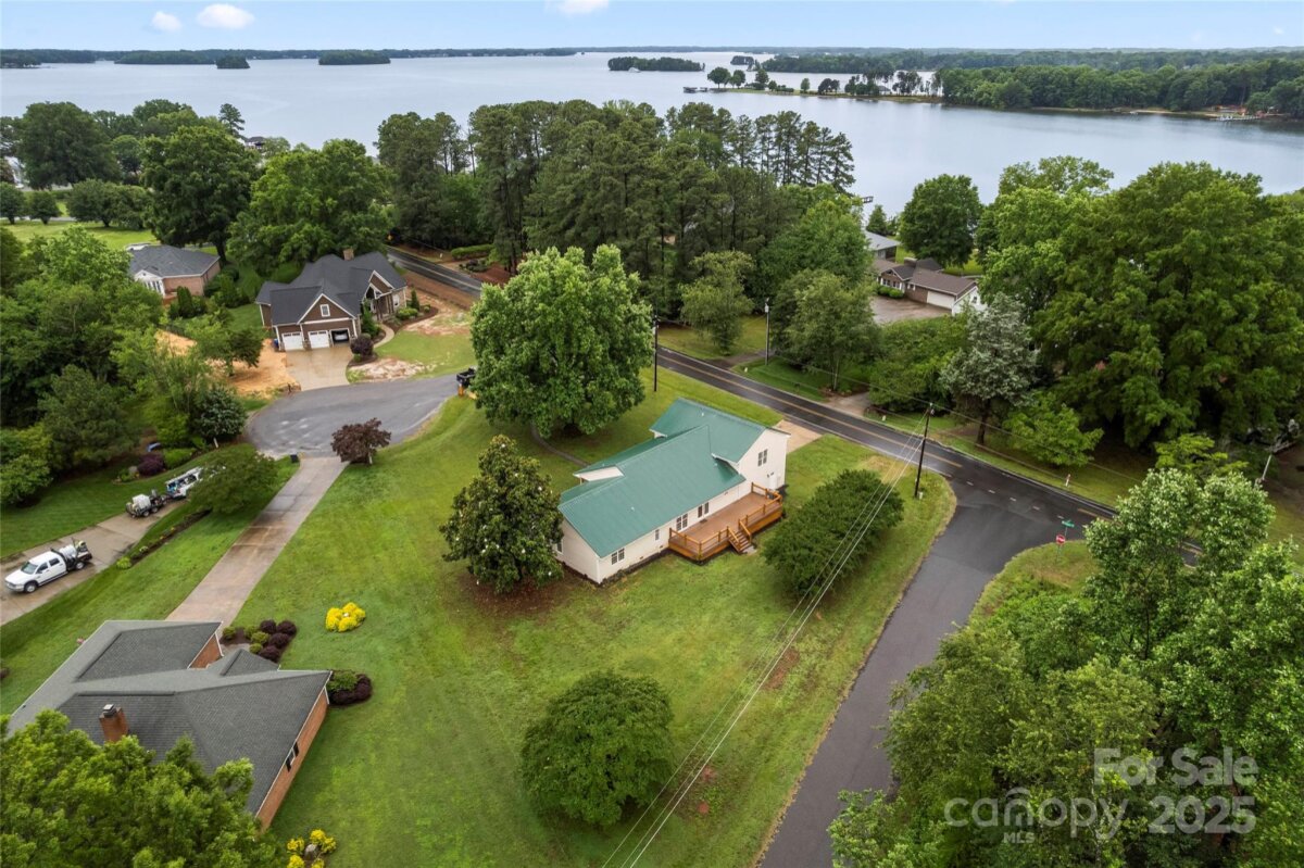 105 Pelican Court, Mooresville, NC 28117, MLS # 4265326