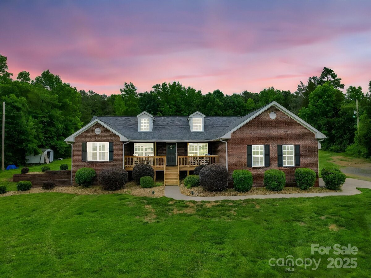 1060 S Lentz Harness Shop Road, Mount Pleasant, NC 28124, MLS # 4265582