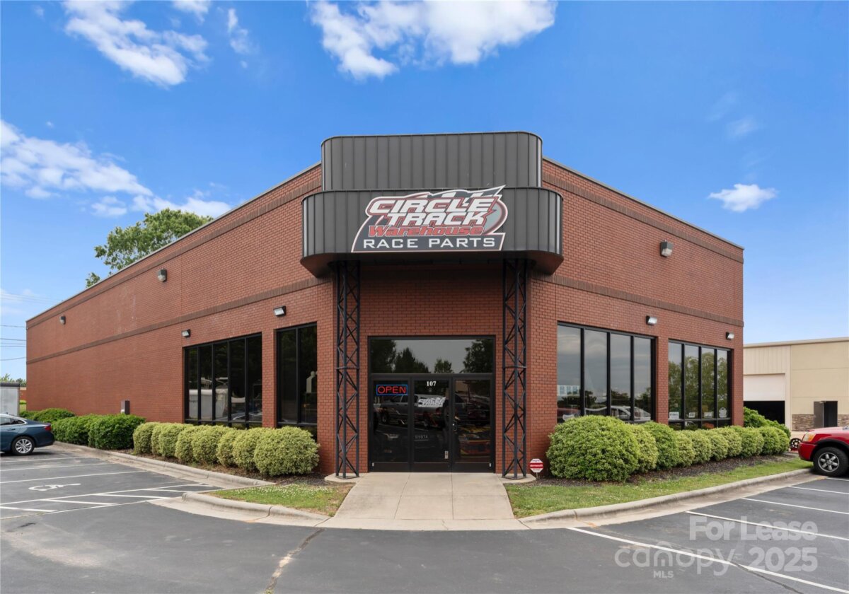 107 Overhill Drive, Mooresville, NC 28117, MLS # 4265708