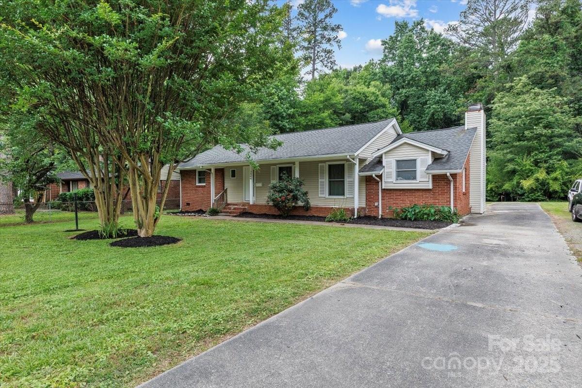 1344 Shannonhouse Drive, Charlotte, NC 28215, MLS # 4265723