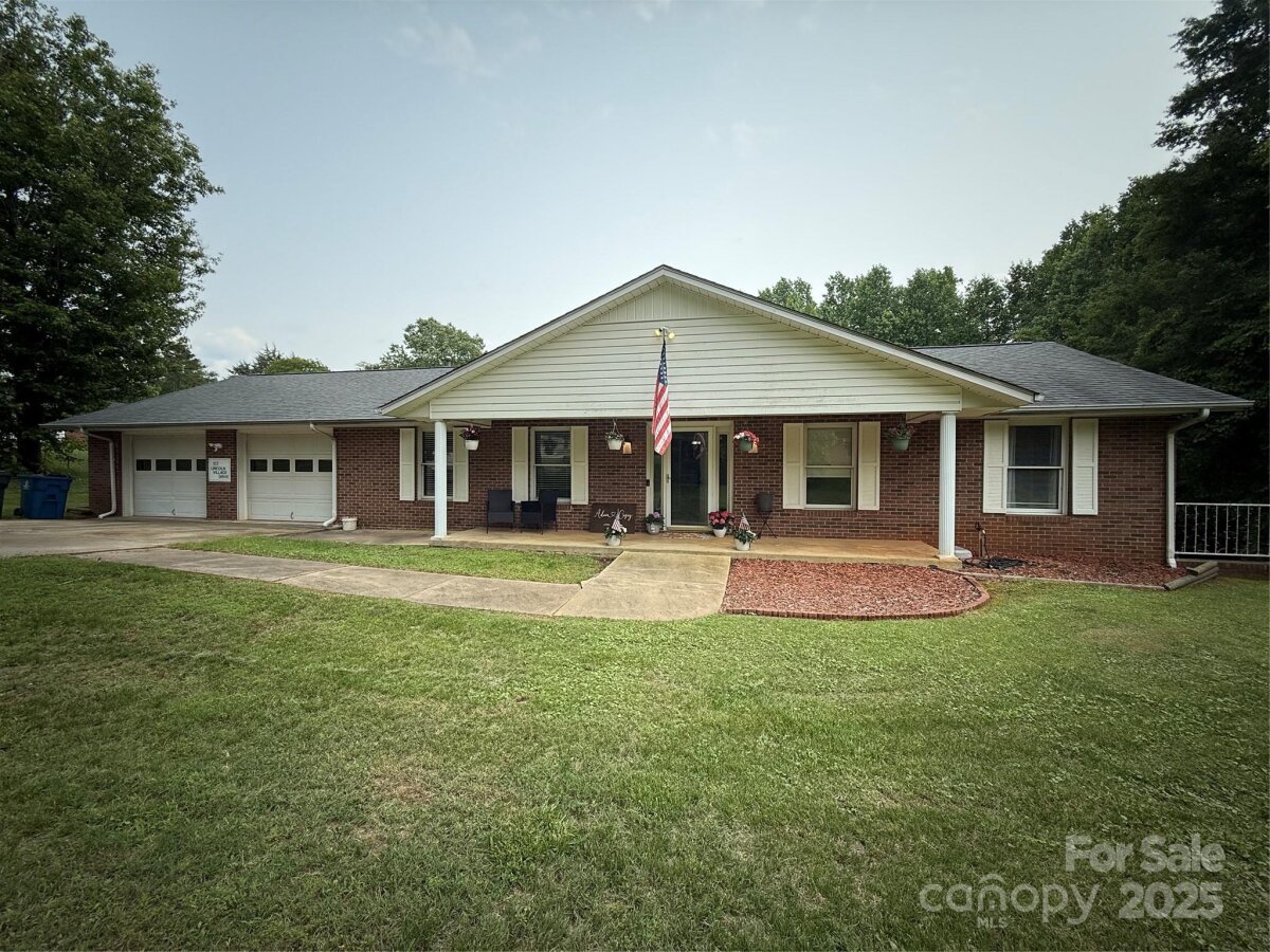 117 Lincoln Village Drive, Statesville, NC 28677, MLS # 4266016