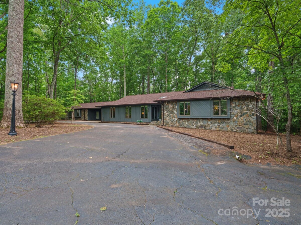 2730 Highway 557 Highway, Clover, SC 29710, MLS # 4266151