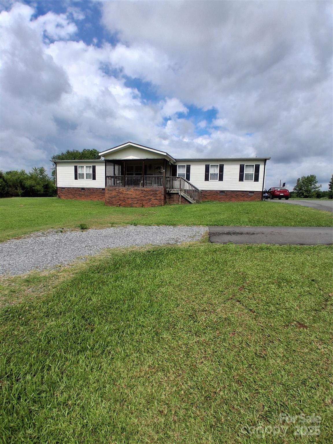 315 S Grandview Road, Clover, SC 29710, MLS # 4266327