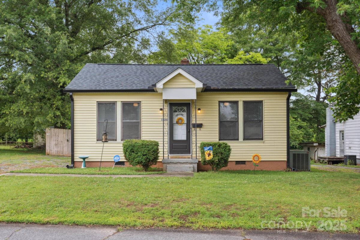 1425 3rd Street Place Unit 9-10, Hickory, NC 28601, MLS # 4266548