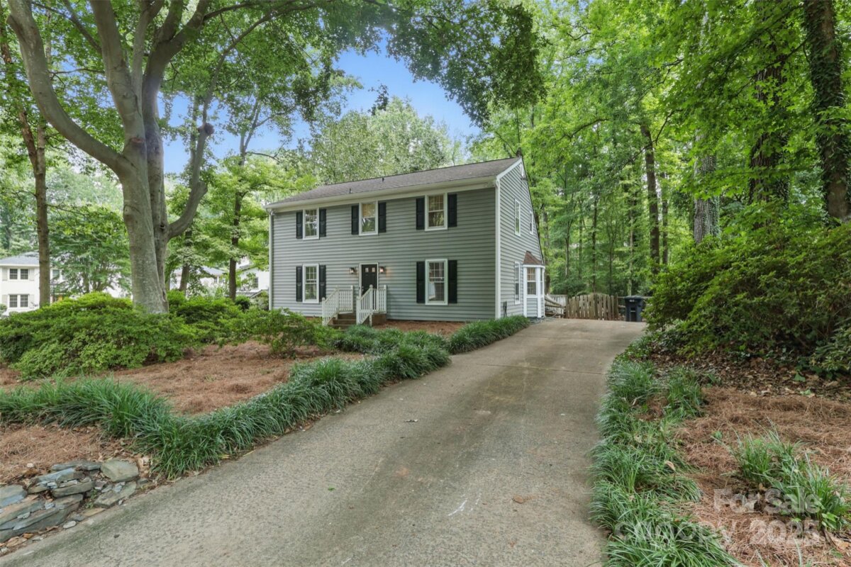 1517 E Barden Road, Charlotte, NC 28226, MLS # 4266638