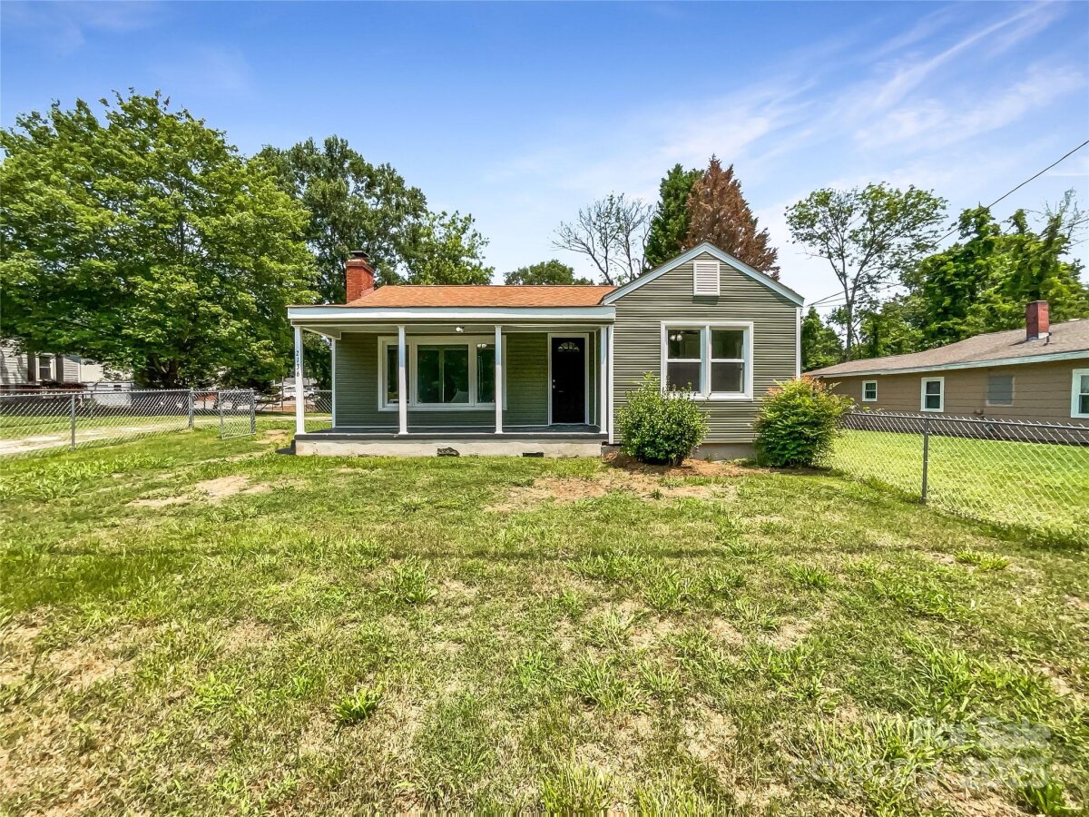 2136 W 6th Avenue, Gastonia, NC 28052, MLS # 4266769