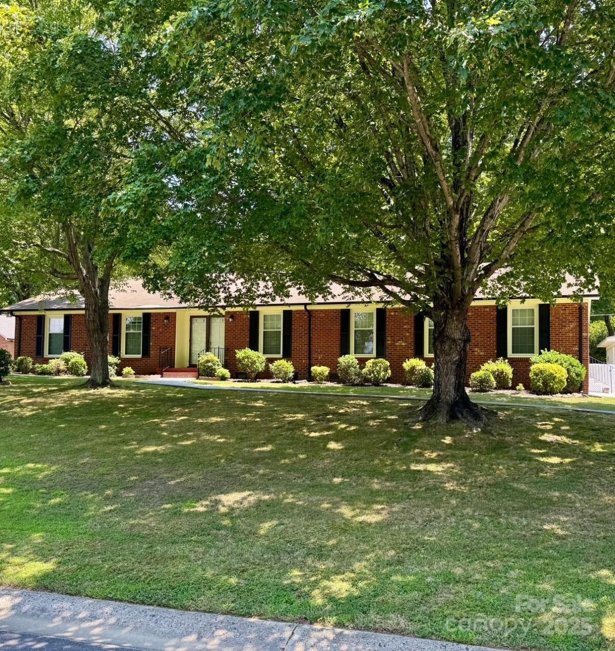 8616 Fallsdale Drive, Charlotte, NC 28214, MLS # 4266816