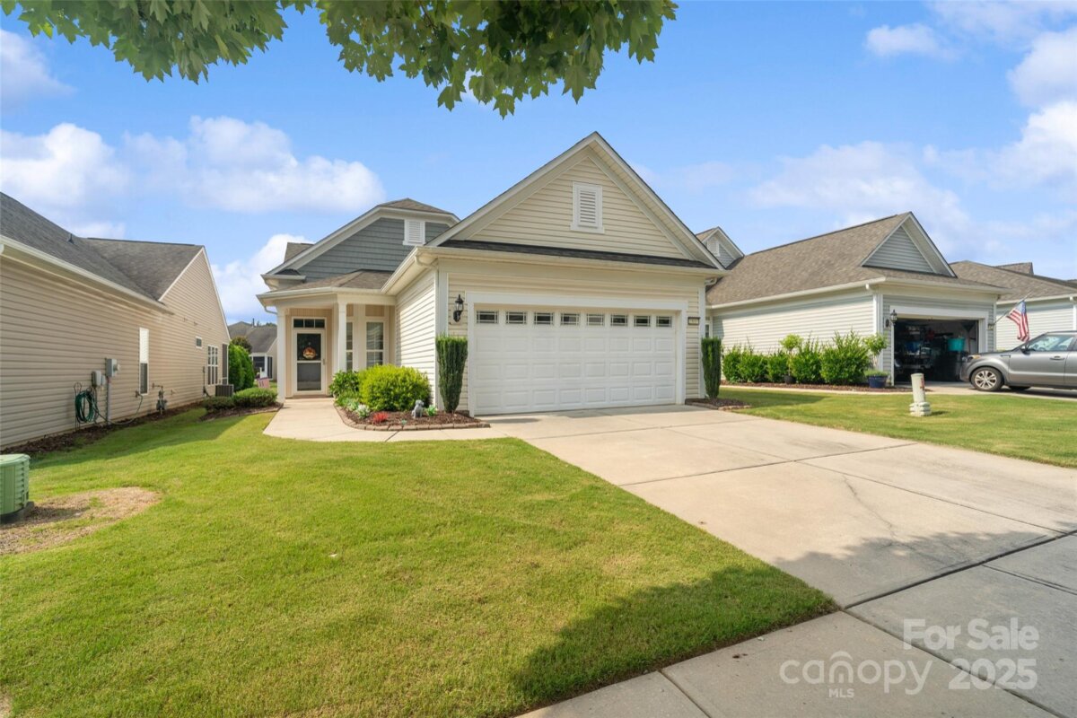 photo of home for sale at 23117 Whimbrel Circle