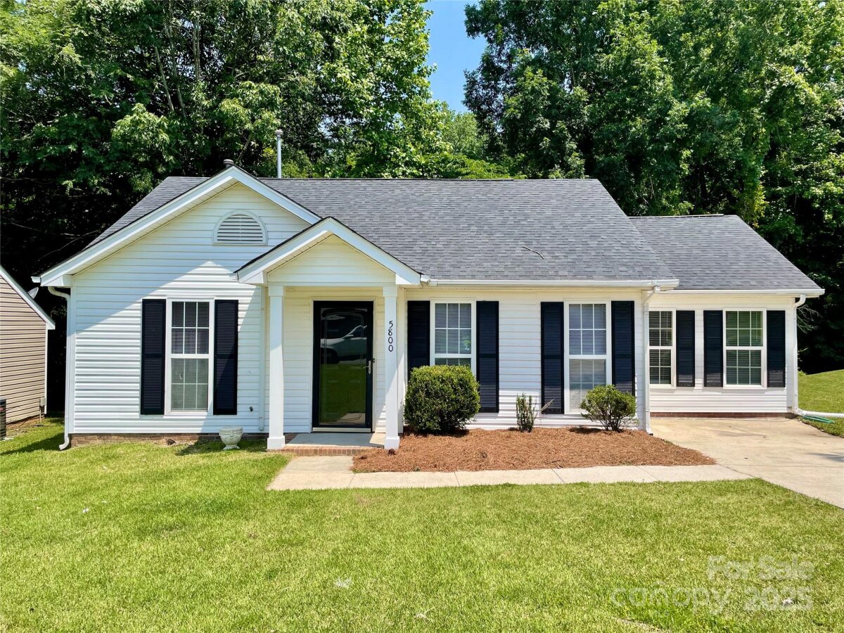 5800 Silver Eagle Drive, Charlotte, NC 28214, MLS # 4267144