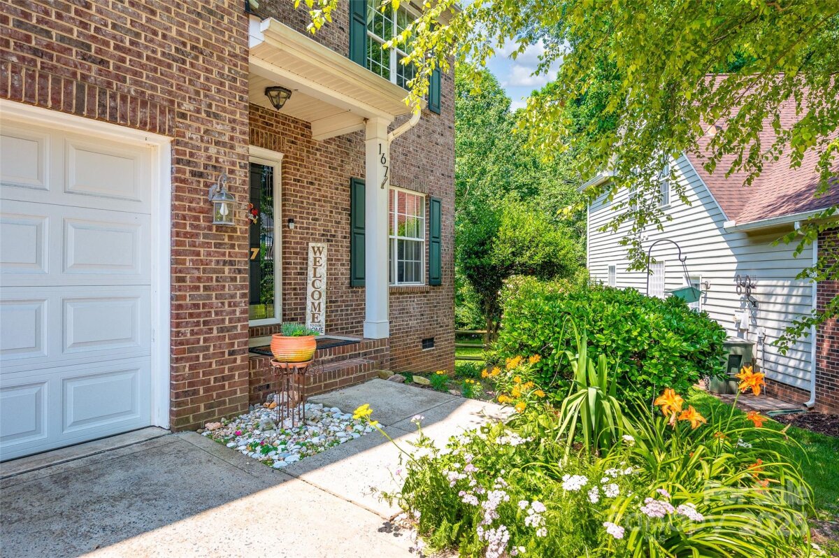 167 Foxtail Drive, Mooresville, NC 28117, MLS # 4267195