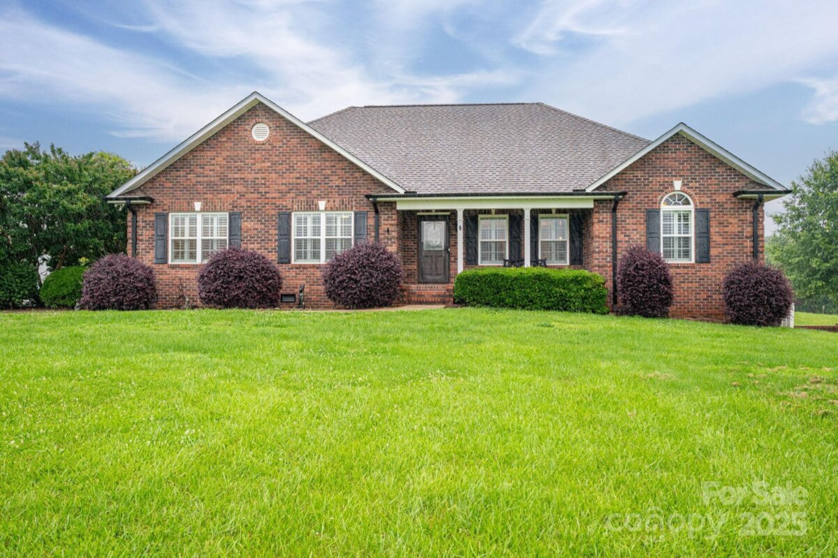 2817 Long Circle Unit 1, Iron Station, NC 28080, MLS # 4267565