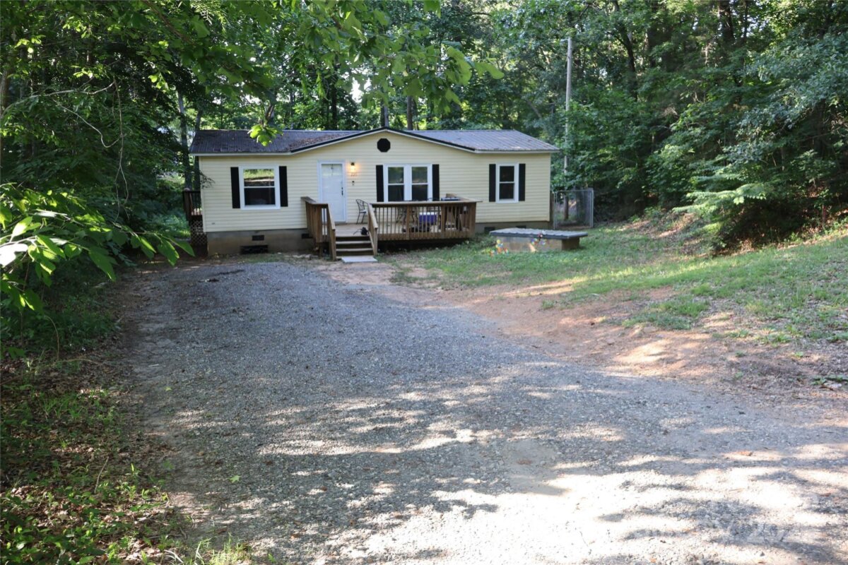 226 Lake Sylvia Road, Lincolnton, NC 28092, MLS # 4267885