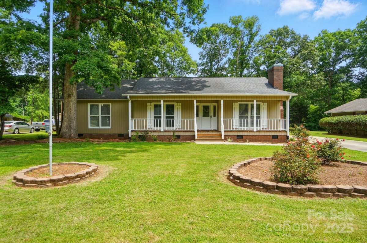 336 Oakwood Drive, Mount Holly, NC 28120, MLS # 4267933