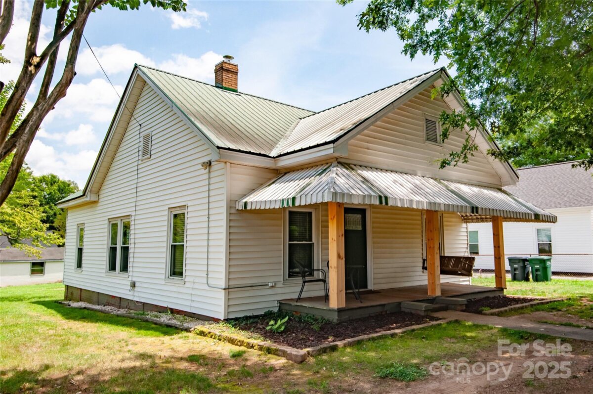 505 S Eastway Drive, Troutman, NC 28166, MLS # 4268041