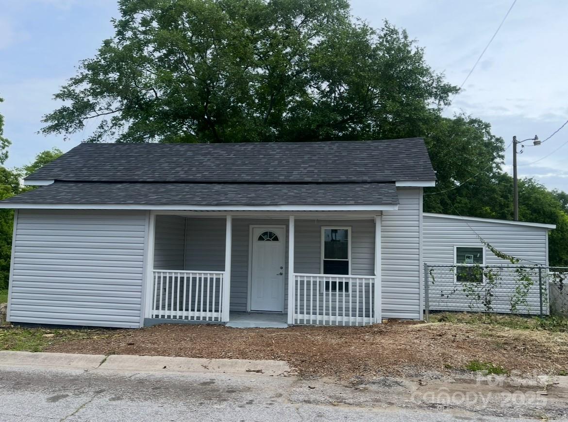 39 E White Street, Chester, SC 29706, MLS # 4268079