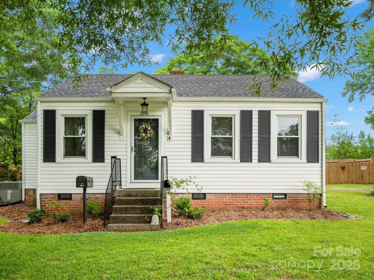 206 Charlotte Street, York, SC 29745, MLS # 4268204