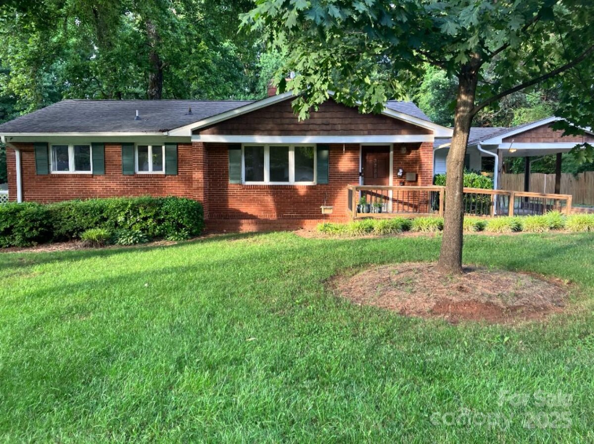 3230 Campbell Drive, Charlotte, NC 28205, MLS # 4268213