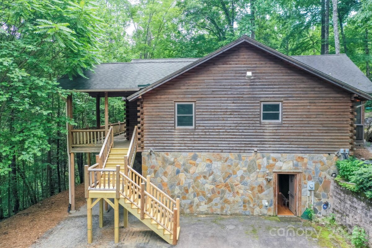 184 Sunlight Path, Lake Lure, NC 28746, MLS # 4268295