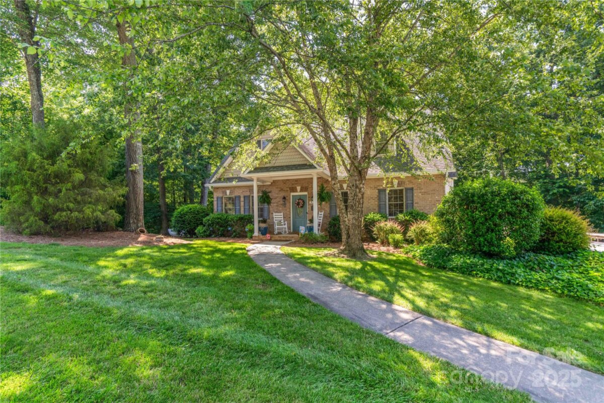 333 Garden Valley Drive, Winston Salem, NC 27107, MLS # 4268358
