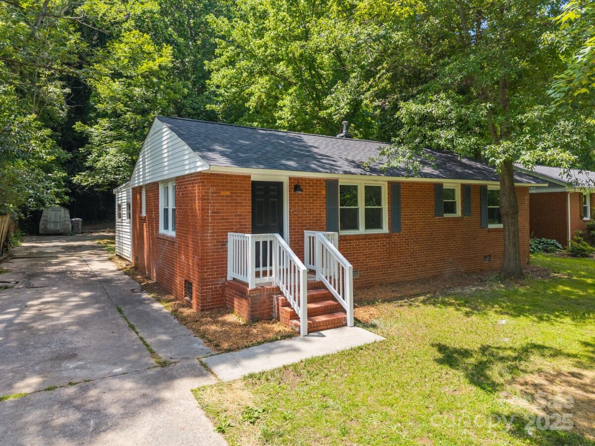 1709 Masonic Drive, Charlotte, NC 28205, MLS # 4268460