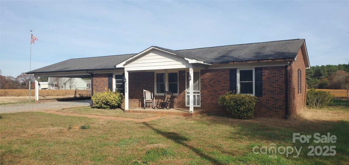 711 Burtonwood Lane, Lincolnton, NC 28092, MLS # 4268631