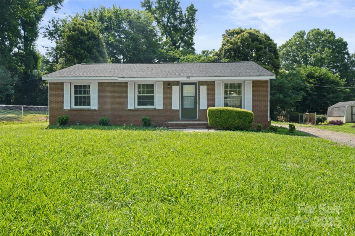 1218 Milan Road, Charlotte, NC 28216, MLS # 4269370
