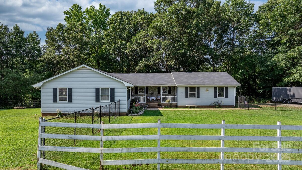 4395 Burton Drive, Maiden, NC 28650, MLS # 4269431
