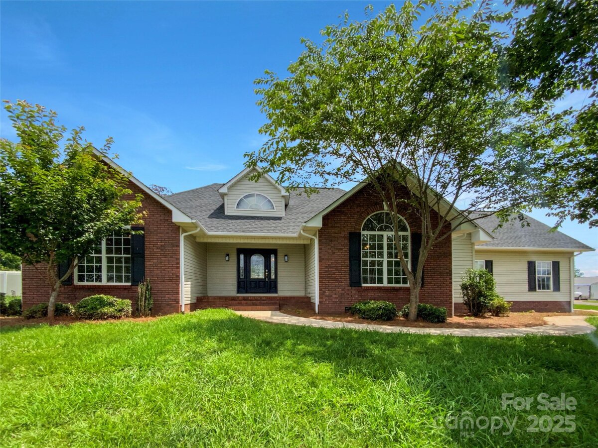 4550 Briarcreek Road, Maiden, NC 28650, MLS # 4269435