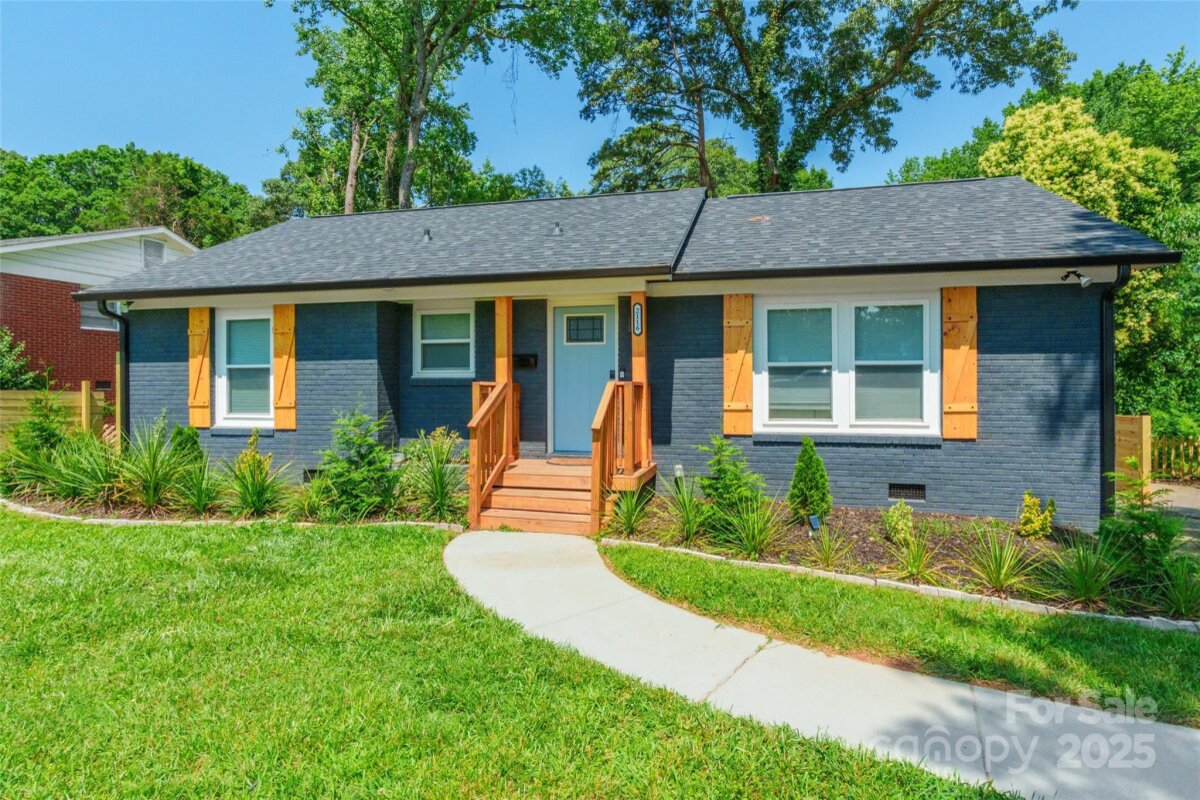 2116 Eastway Drive, Charlotte, NC 28205, MLS # 4269495