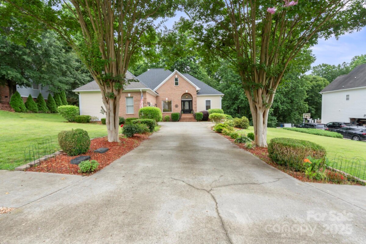172 Hunters Hill Drive, Statesville, NC 28677, MLS # 4269716