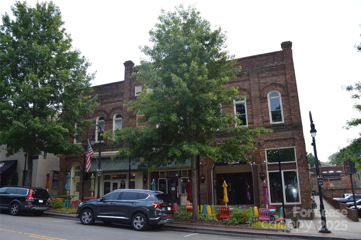 121 N Center Street Unit 204, Statesville, NC 28677, MLS # 4270073