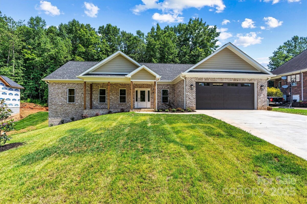 6249 Hayden Drive, Hickory, NC 28601, MLS # 4270292