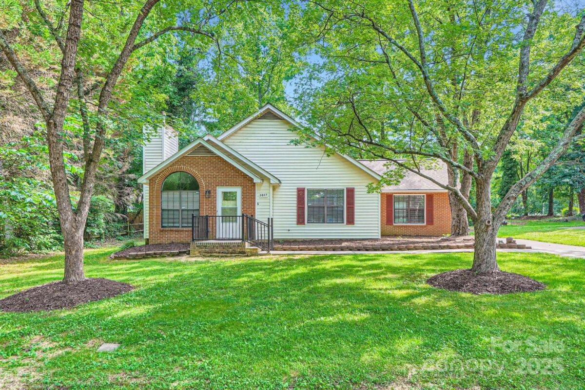 5817 Rocky Mount Court, Charlotte, NC 28214, MLS # 4270312