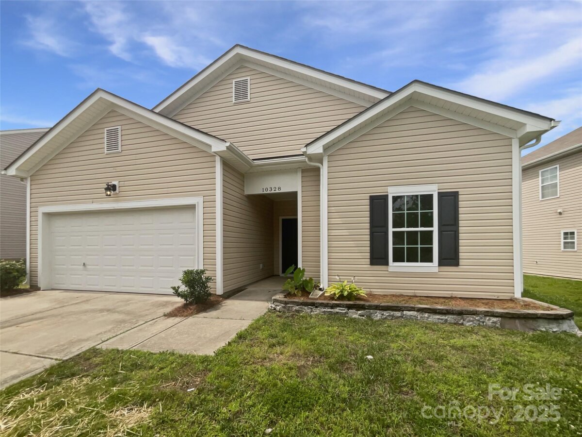 10328 Kempsford Drive, Charlotte, NC 28262, MLS # 4270326