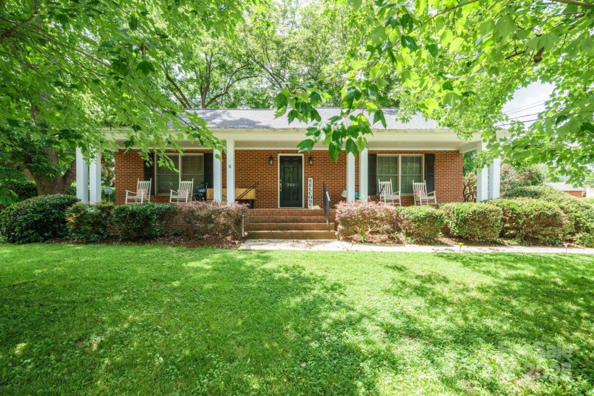 360 S Brady Avenue, Newton, NC 28658, MLS # 4270332