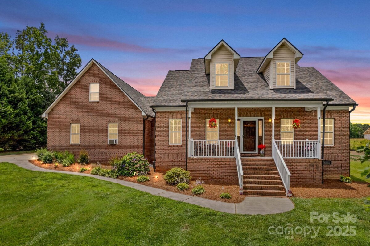 159 Forest Abbey Lane, China Grove, NC 28023, MLS # 4270384