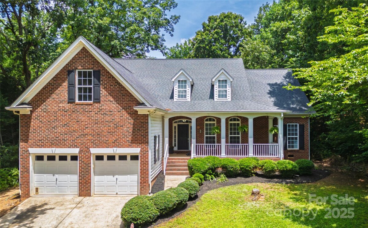 4605 Sarandon Court, Charlotte, NC 28215, MLS # 4270506