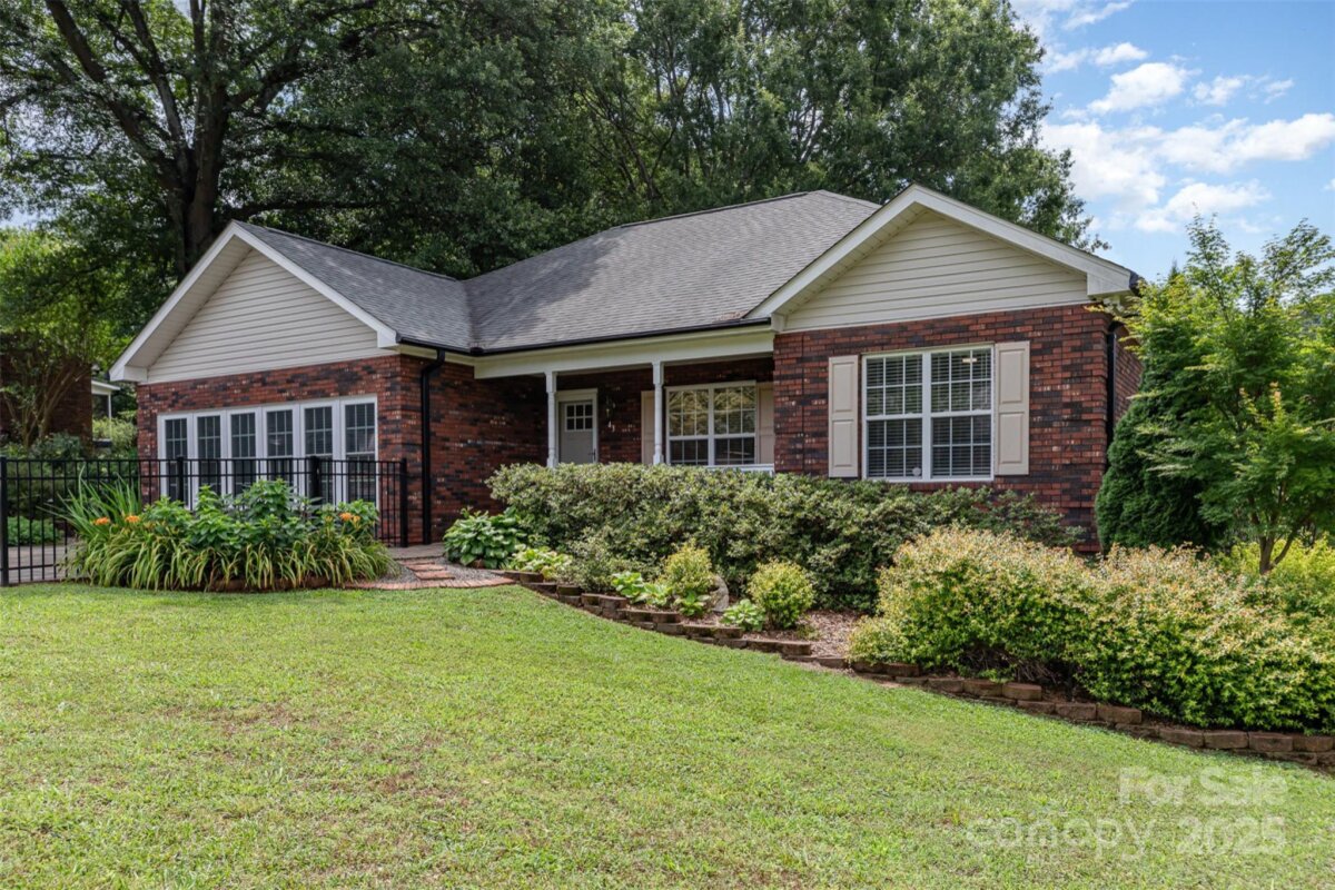 43 Paddington Drive, Concord, NC 28025, MLS # 4270553