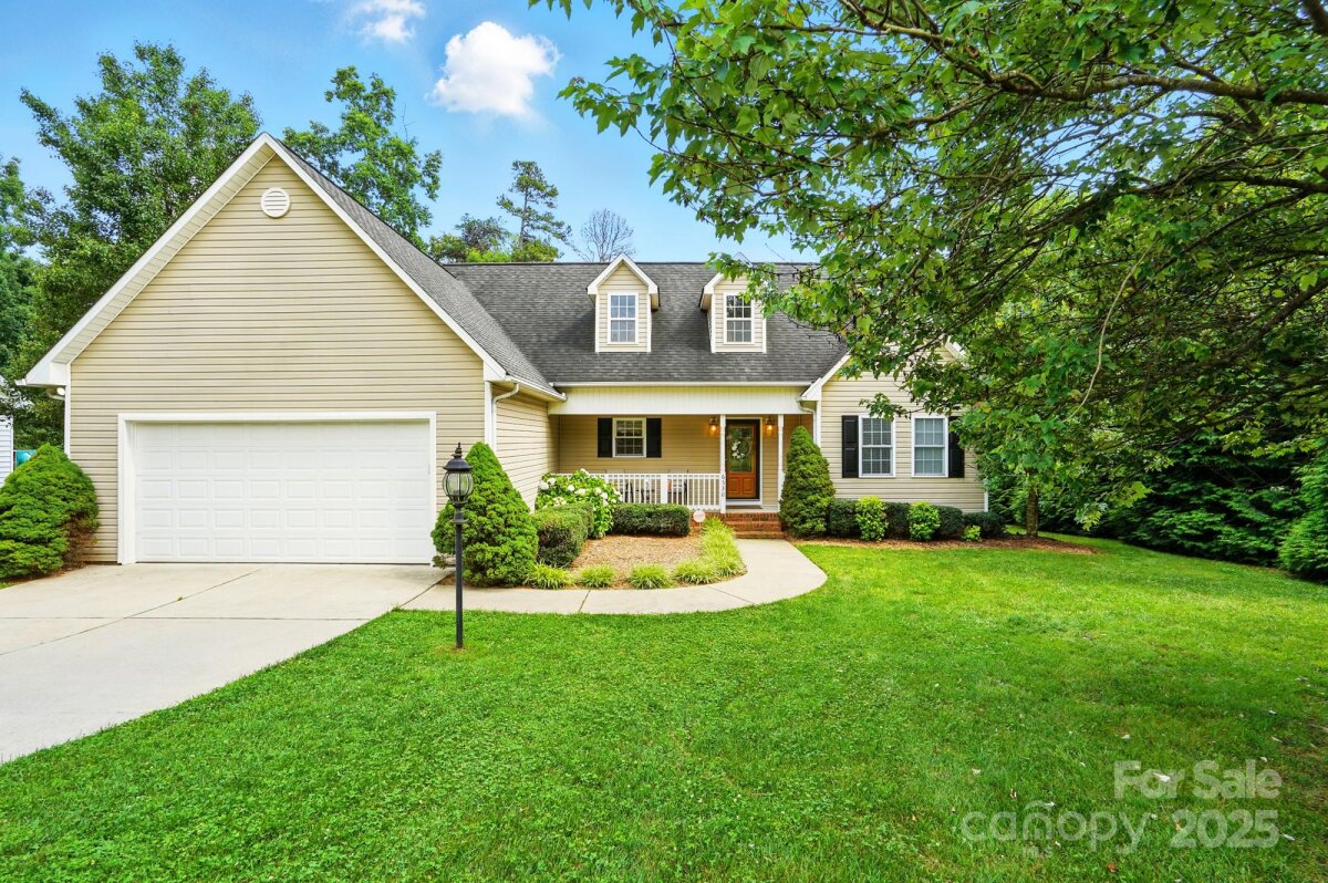 6530 Fly A Way Drive, Denver, NC 28037, MLS # 4270597